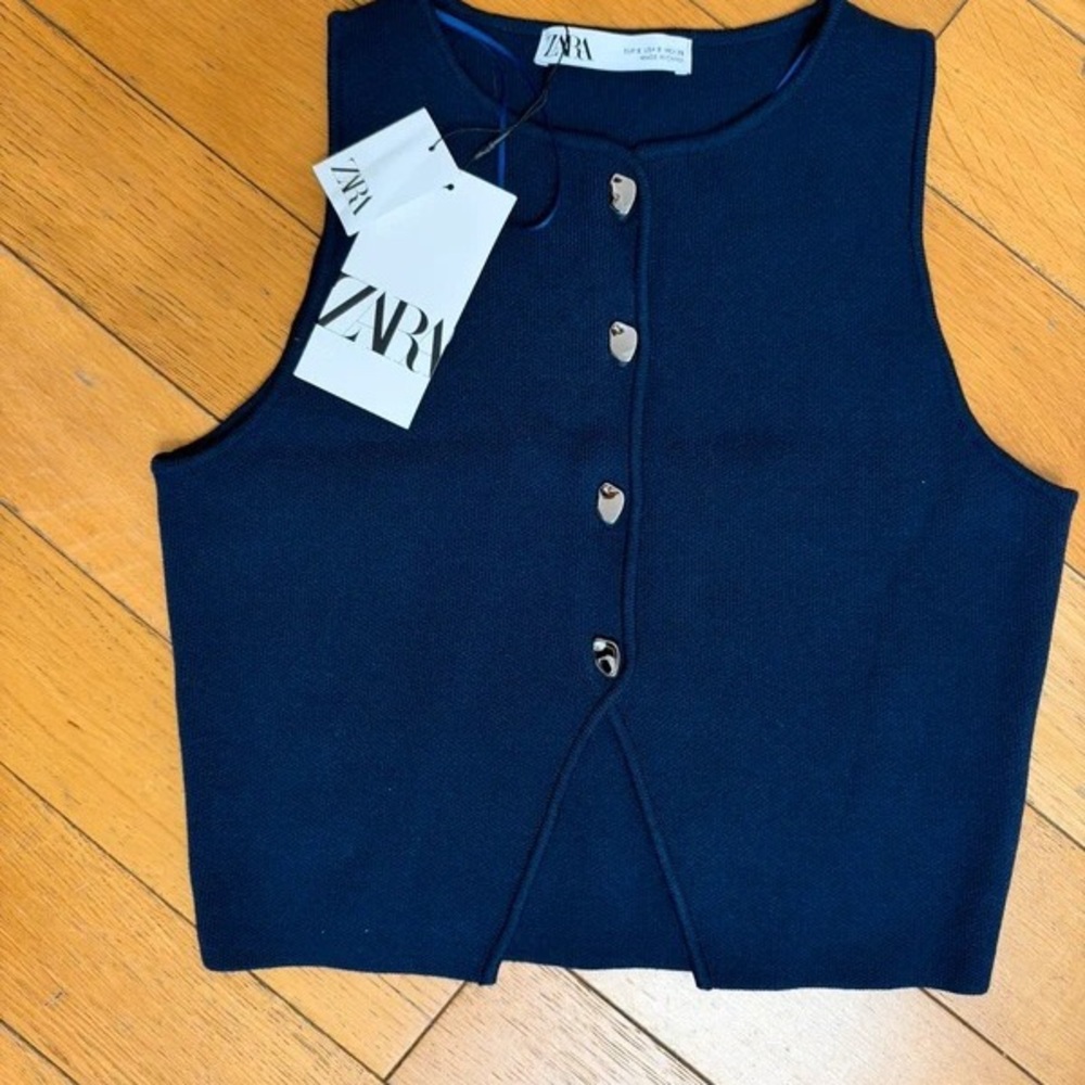 Zara Navy Sleeveless Button-Front Knit Tank